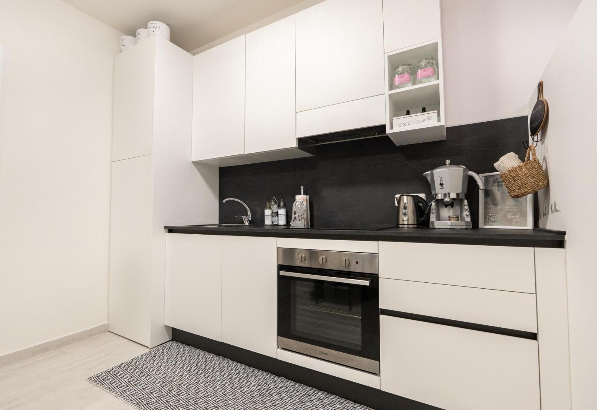 C-Apartment Lake Garda Salò Εξωτερικό φωτογραφία